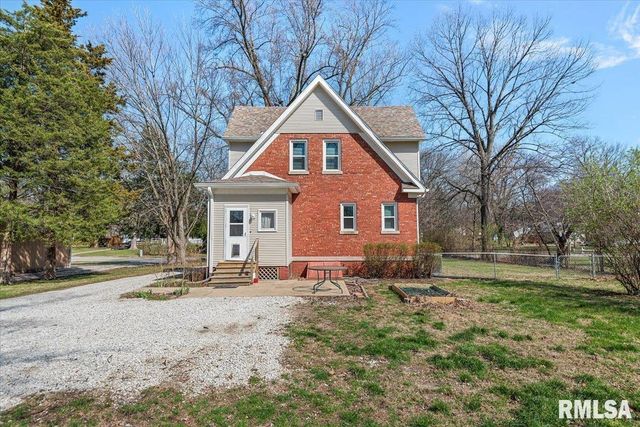 2817 S PARK Avenue, Springfield, IL 62704