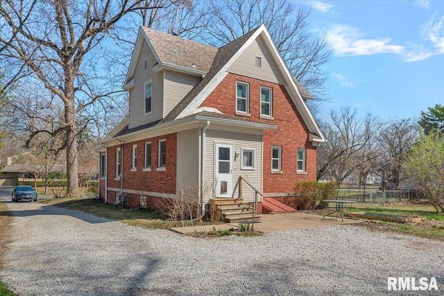 2817 S PARK Avenue, Springfield, IL 62704