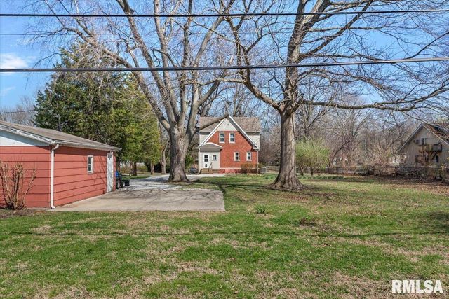 2817 S PARK Avenue, Springfield, IL 62704