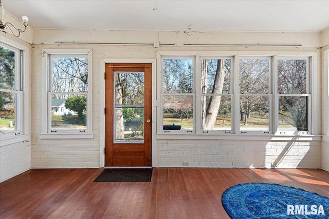 2817 S PARK Avenue, Springfield, IL 62704