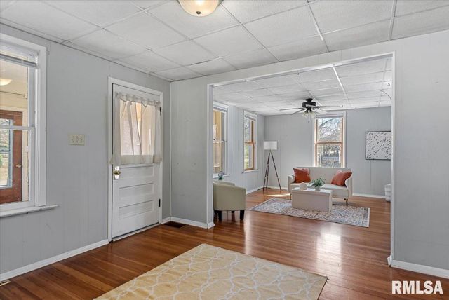 2817 S PARK Avenue, Springfield, IL 62704