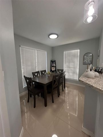 8766 MALLARD RESERVE DRIVE 101, Tampa, FL 33614