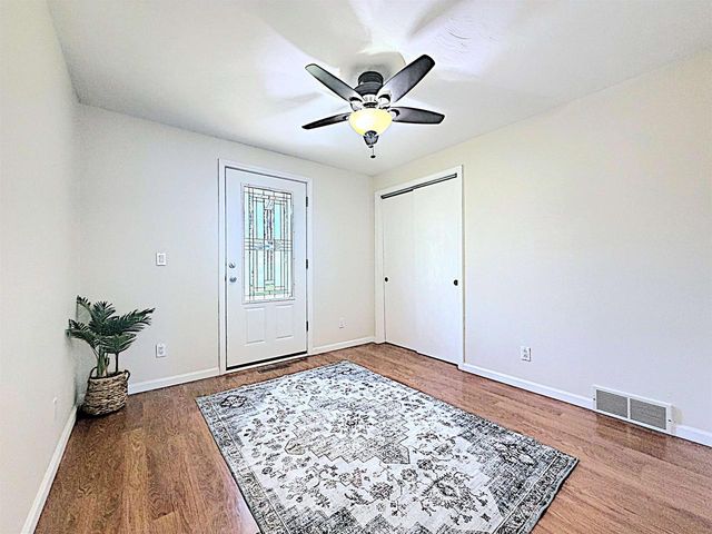 1891 BECK STREET, Menasha, WI 54952