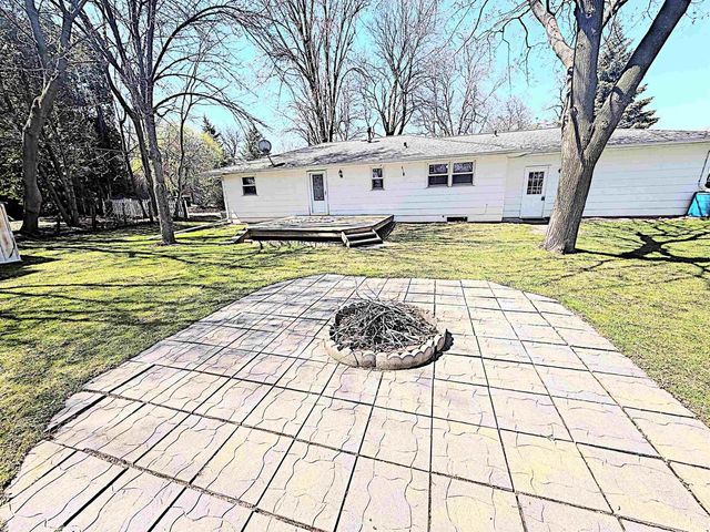 1891 BECK STREET, Menasha, WI 54952