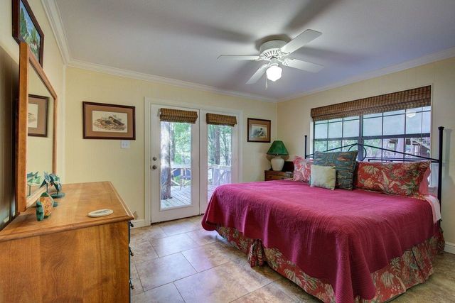 510 Trappers Trail, Mount Vernon, TX 75457