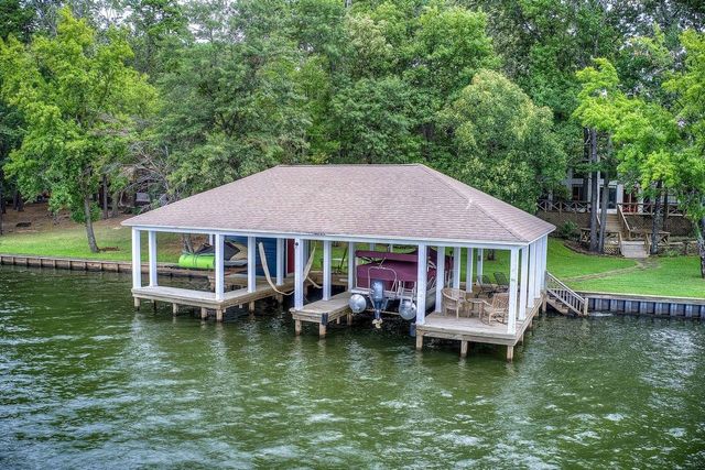 510 Trappers Trail, Mount Vernon, TX 75457