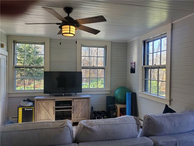 00 Boston Neck Road, North Kingstown, RI 02874