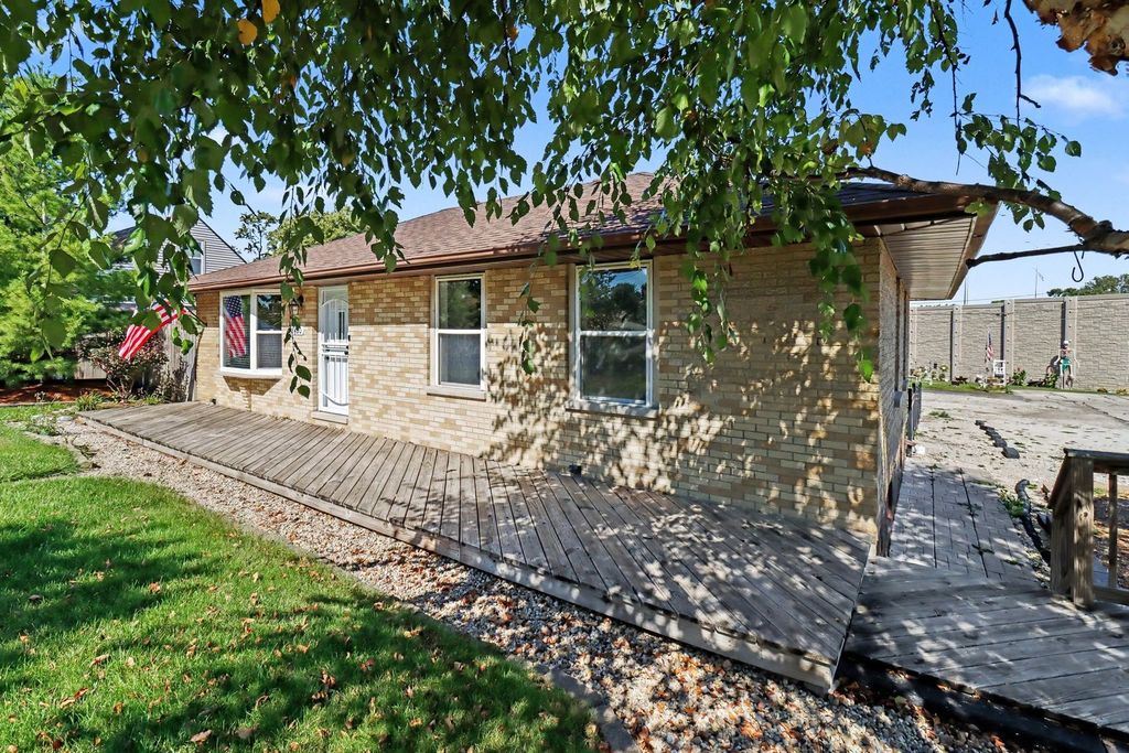8420 W 83rd Street, Justice, IL 60458 — photo 4