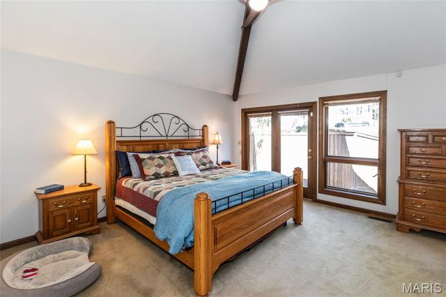 1570 Paradise Valley Drive, High Ridge, MO 63049