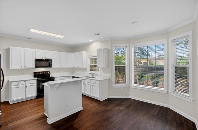 2738 Seastrand Lane, Mount Pleasant, SC 29466