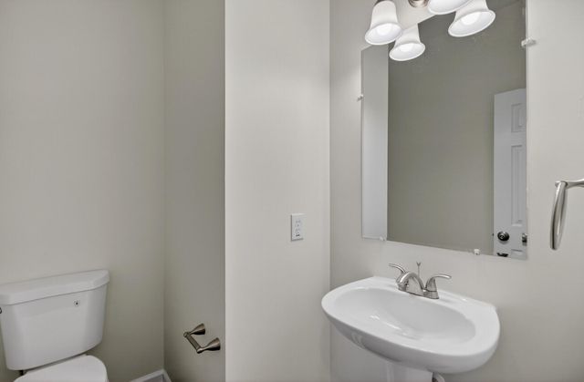 2738 Seastrand Lane, Mount Pleasant, SC 29466