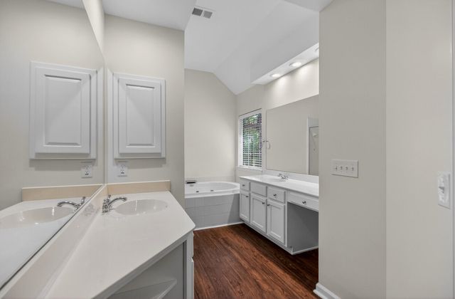 2738 Seastrand Lane, Mount Pleasant, SC 29466