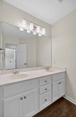 2738 Seastrand Lane, Mount Pleasant, SC 29466