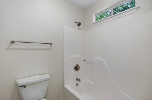 2738 Seastrand Lane, Mount Pleasant, SC 29466