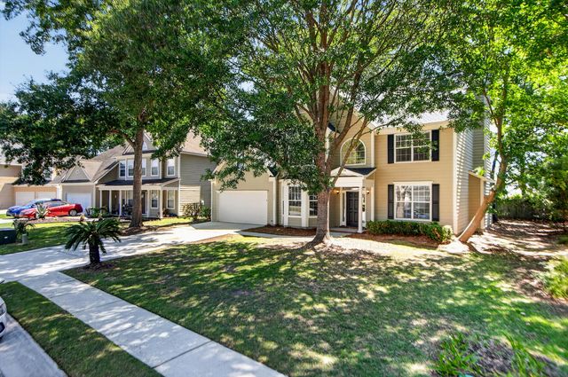 2738 Seastrand Lane, Mount Pleasant, SC 29466