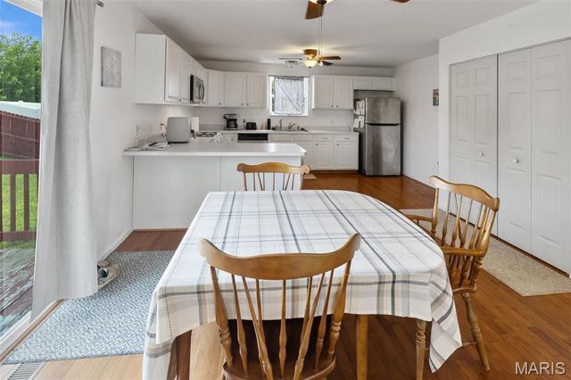 922 Benjamin Drive, O'fallon, IL 62269