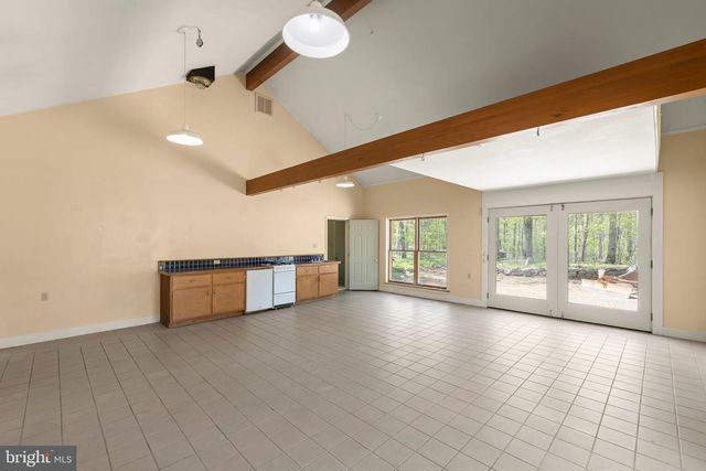 221 SETTLERS LN, Stephenson, VA 22656