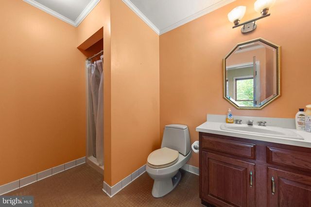 221 SETTLERS LN, Stephenson, VA 22656