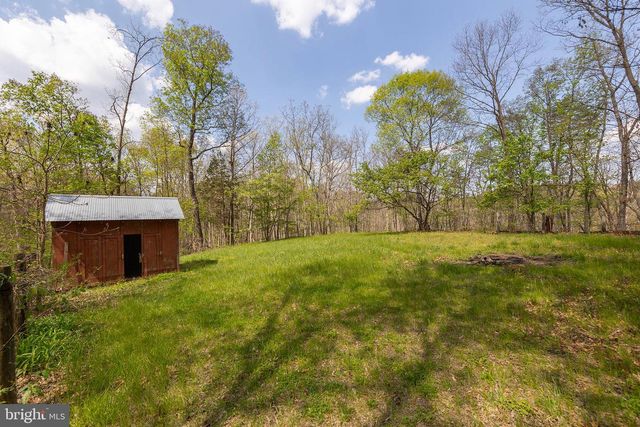 221 SETTLERS LN, Stephenson, VA 22656