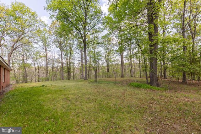 221 SETTLERS LN, Stephenson, VA 22656