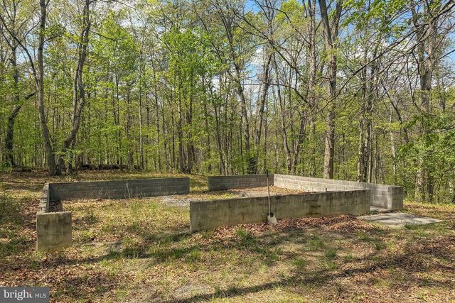 221 SETTLERS LN, Stephenson, VA 22656