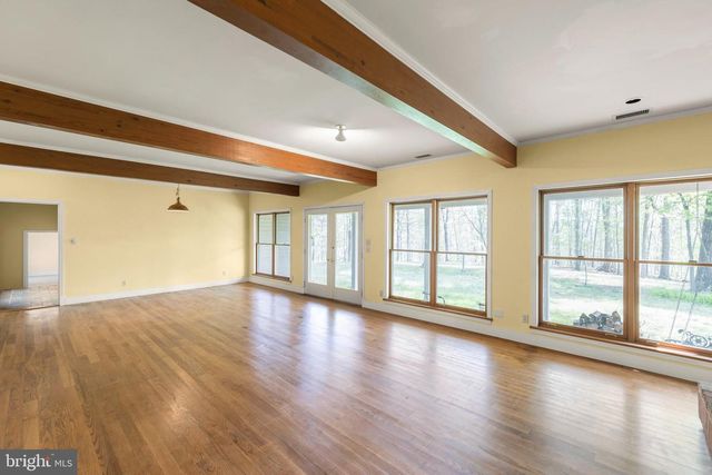 221 SETTLERS LN, Stephenson, VA 22656