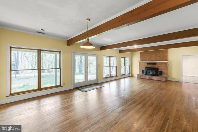 221 SETTLERS LN, Stephenson, VA 22656