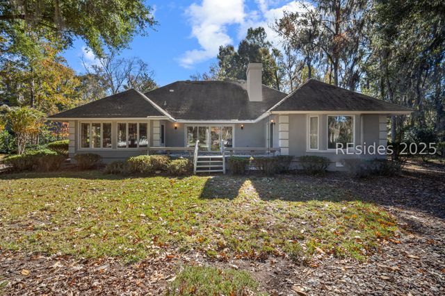 19 Greenwood Ct, Bluffton, SC 29910