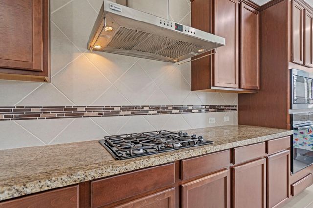 9978 Tallow Pointe Lane, Brookshire, TX 77423
