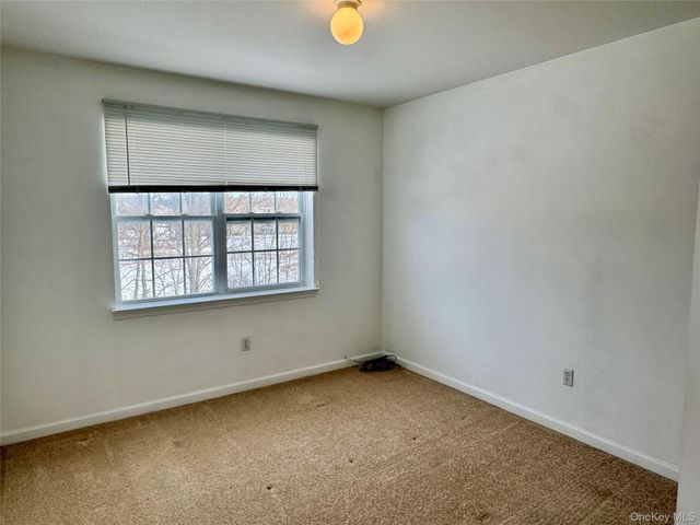 23 Peach Place, Middletown, NY 10940