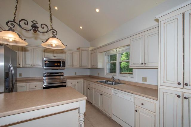 53 Windjammer Court, Hiawassee, GA 30546
