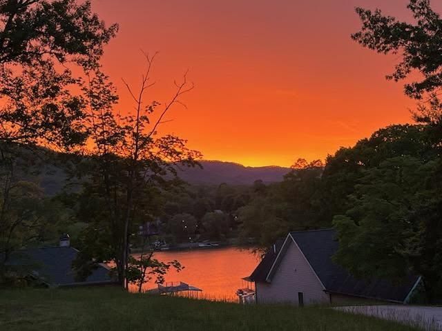 53 Windjammer Court, Hiawassee, GA 30546