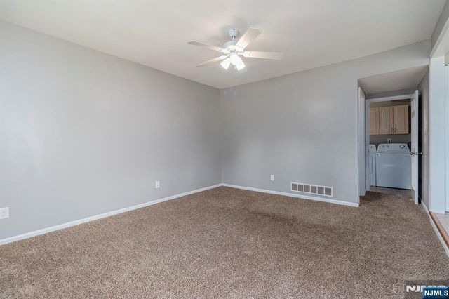 18 Dogwood Place, Swedesboro, NJ 08085