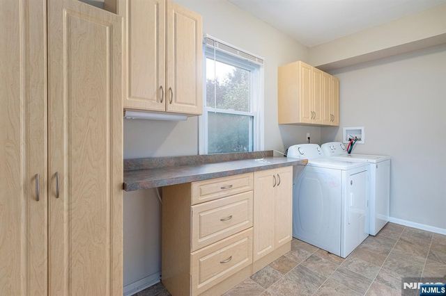 18 Dogwood Place, Swedesboro, NJ 08085