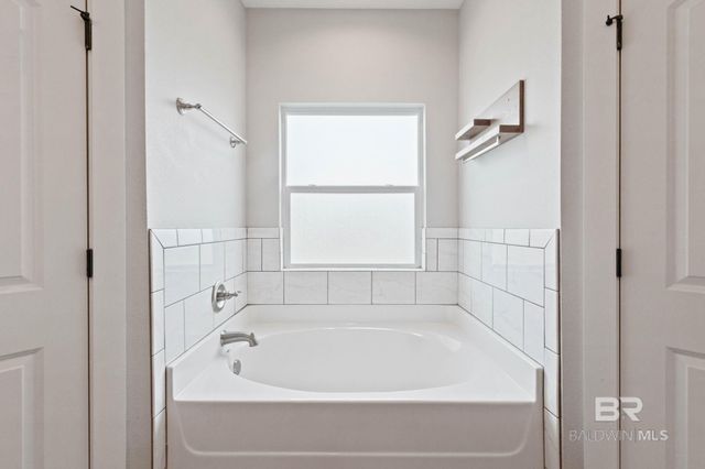 17376 Bankhead Boulevard, Fairhope, AL 36532