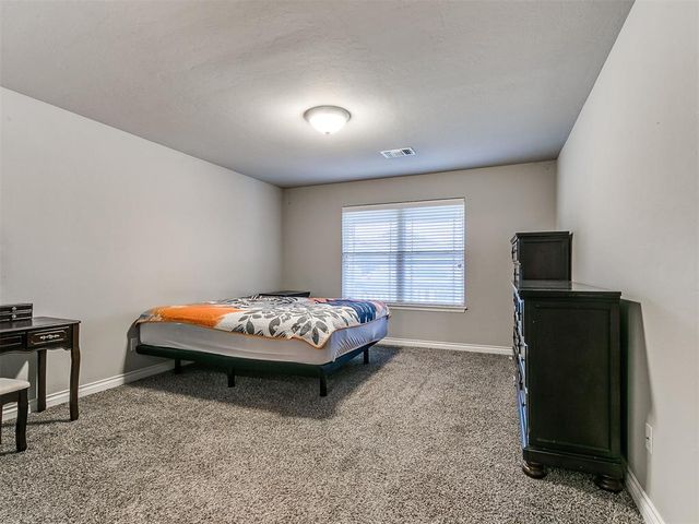 2927 Trailwood Drive, Norman, OK 73069