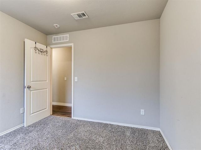 2927 Trailwood Drive, Norman, OK 73069