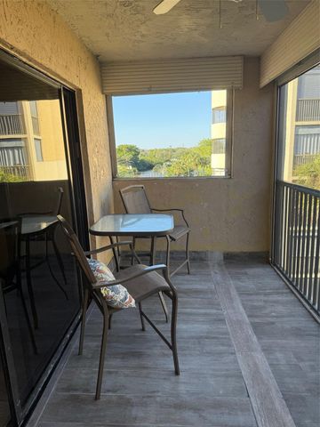 6475 W Oakland Park Blvd 401, Lauderhill, FL 33313