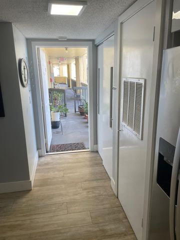 6475 W Oakland Park Blvd 401, Lauderhill, FL 33313