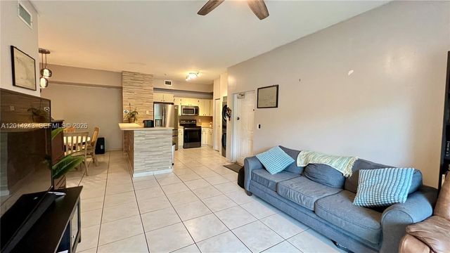 7220 NW 114th Ave 20216, Doral, FL 33178