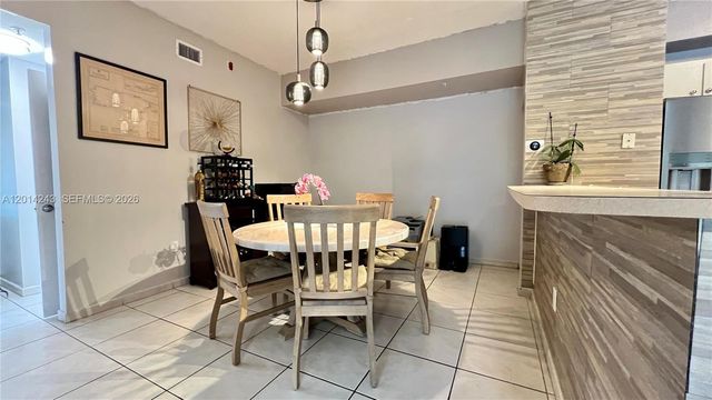 7220 NW 114th Ave 20216, Doral, FL 33178