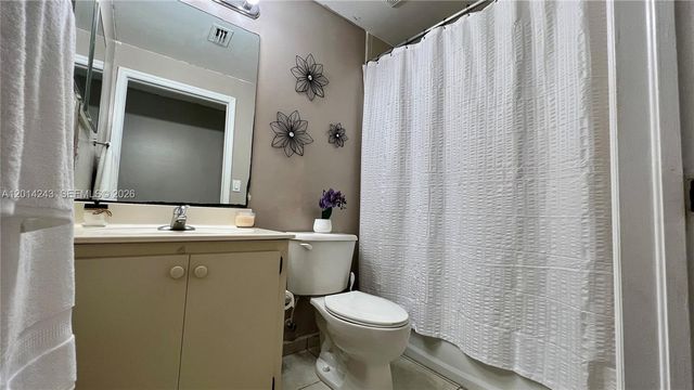 7220 NW 114th Ave 20216, Doral, FL 33178