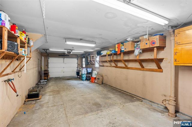 380 Howard Street, Twp Of Washington, NJ 07676
