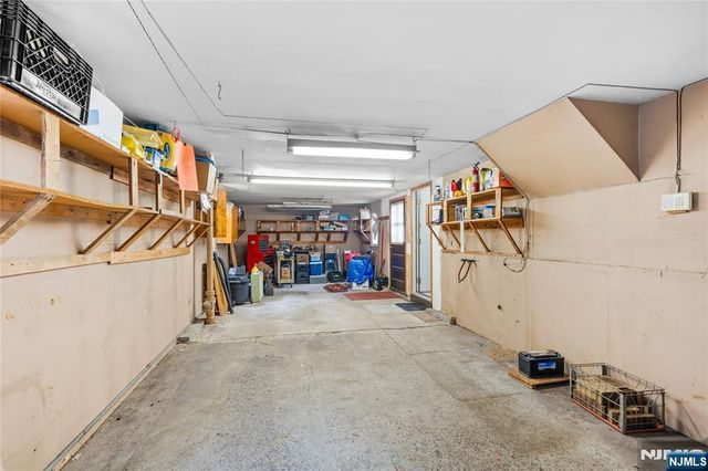 380 Howard Street, Twp Of Washington, NJ 07676