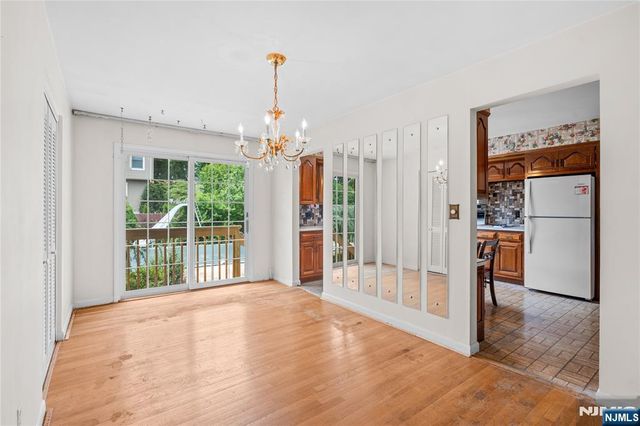 380 Howard Street, Twp Of Washington, NJ 07676