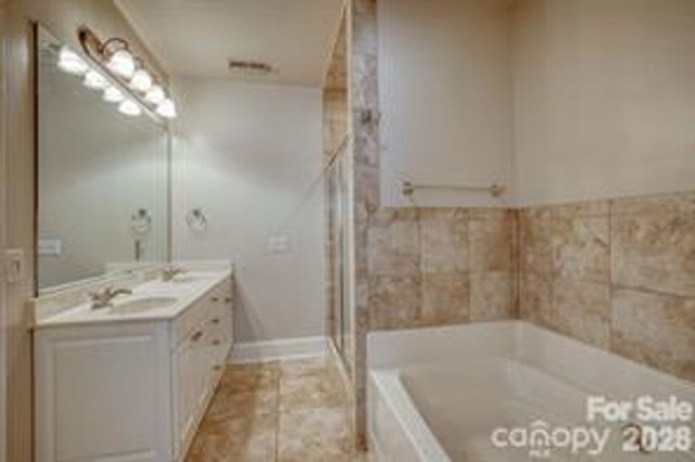 439 Ohenry Avenue, Davidson, NC 28036