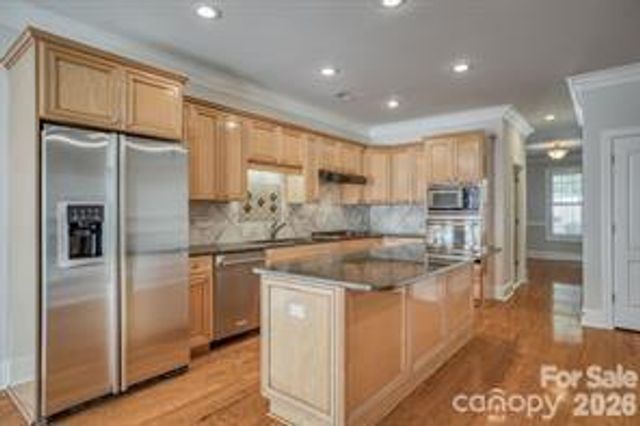 439 Ohenry Avenue, Davidson, NC 28036