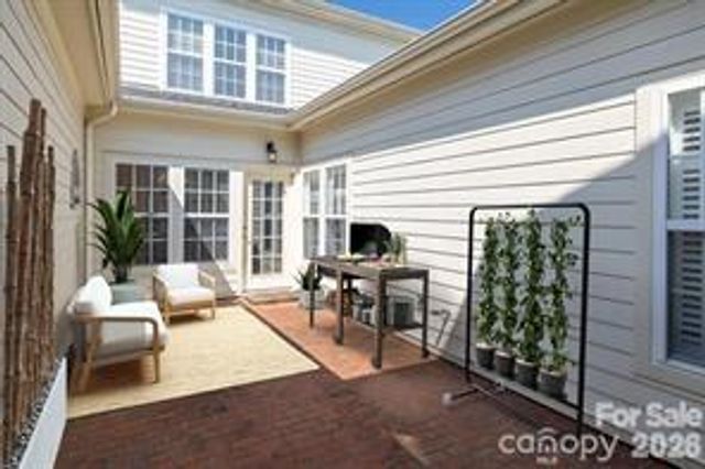 439 Ohenry Avenue, Davidson, NC 28036