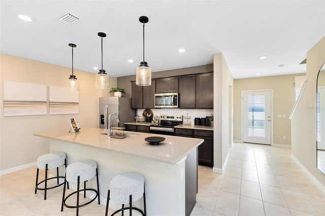 2130 MOSSY VINE AVENUE, St Cloud, FL 34771