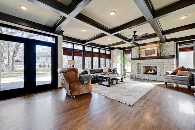 12905 Delmar Street, Leawood, KS 66209